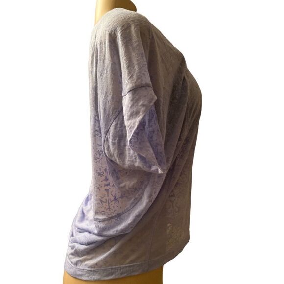 NWT- 7 for all mankind top - Picture 3 of 9